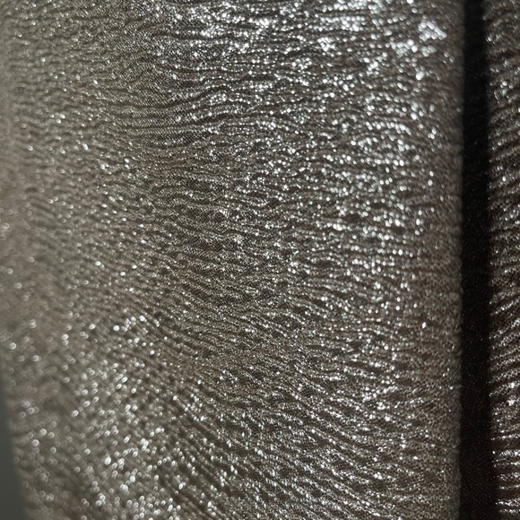 Size small tory burch kathleen metallic silver mini skirt - Picture 4 of 6